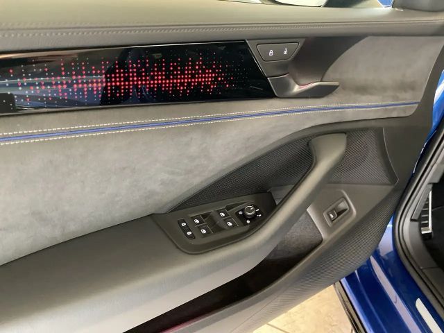 Volkswagen Passat 2.0 TDI DSG R-Line