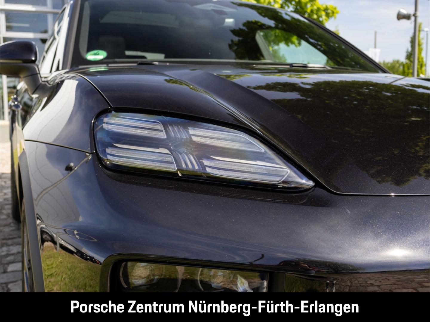 Porsche Macan BOSE Panoramadach Luftfederung Lenkradheiz