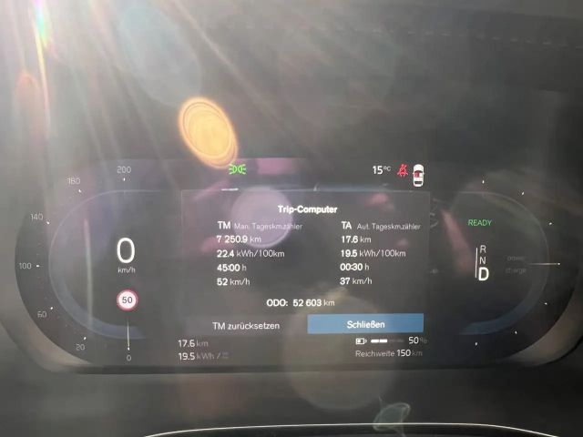 Volvo C40 AWD Core Recharge Twin Engine