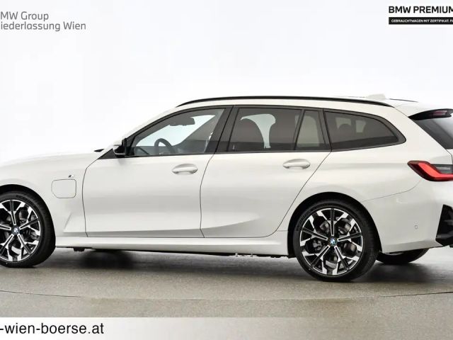 BMW 330 330e xDrive
