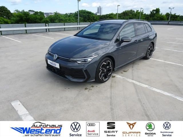 Volkswagen Golf DSG R-Line