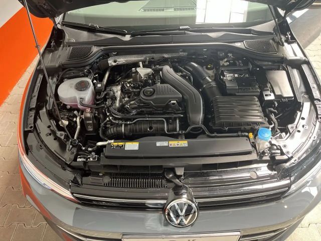 Volkswagen Golf 1.5 TSI