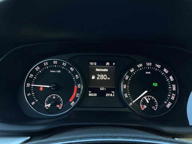 Skoda Octavia 2.0 TDI Clever Combi