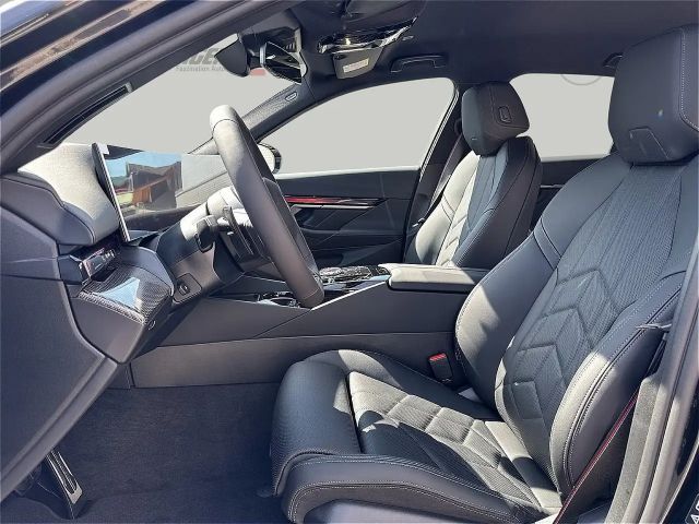 BMW 540 540d M-Sport Sedan xDrive