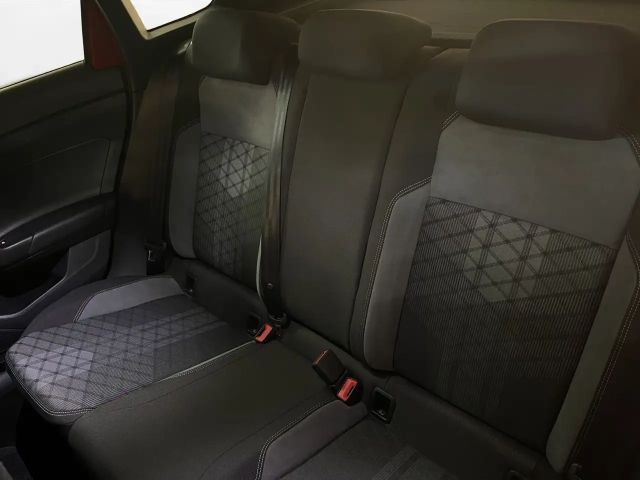 Volkswagen Taigo 1.5 TSI R-Line