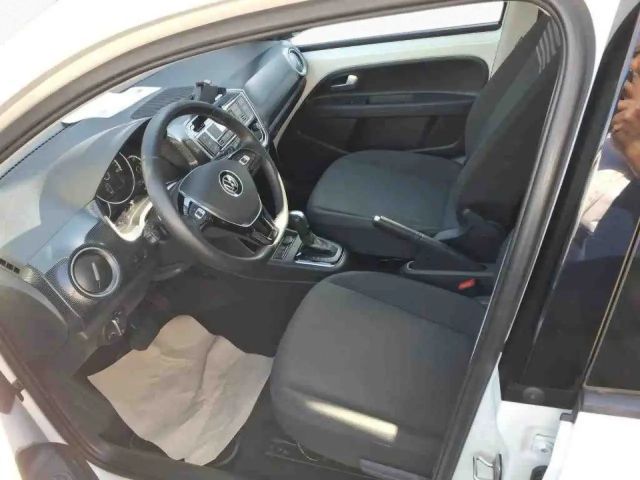 Volkswagen e-up! Move Move up!