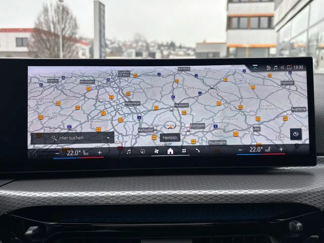 BMW 320 320i M-Sport Touring