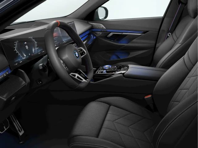BMW i5 M60 Touring xDrive