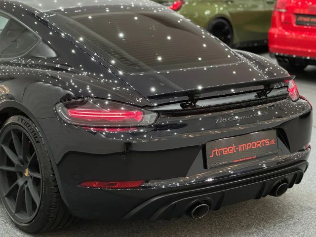 Porsche Cayman 4 Coupé GTS
