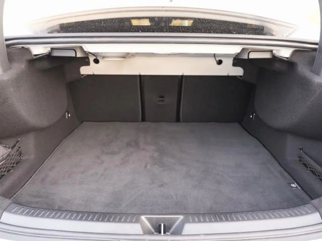 Mercedes-Benz A 35 AMG 4MATIC AMG Line