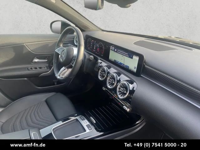 Mercedes-Benz A 200 Progressive