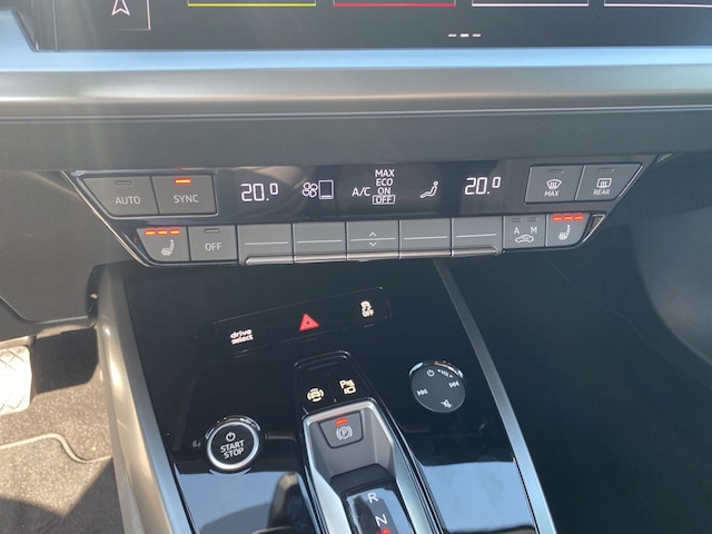 Audi Q4 e-tron SUV 45 e-tron Audi Q4 e-tron