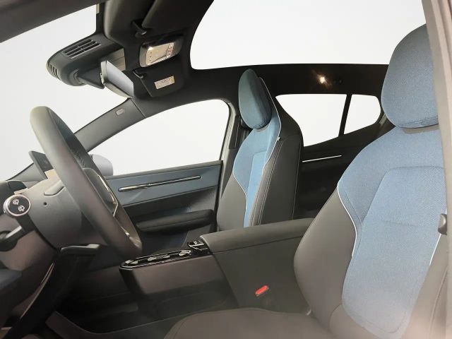 Volvo EX30 Performance Twin motor Ultra