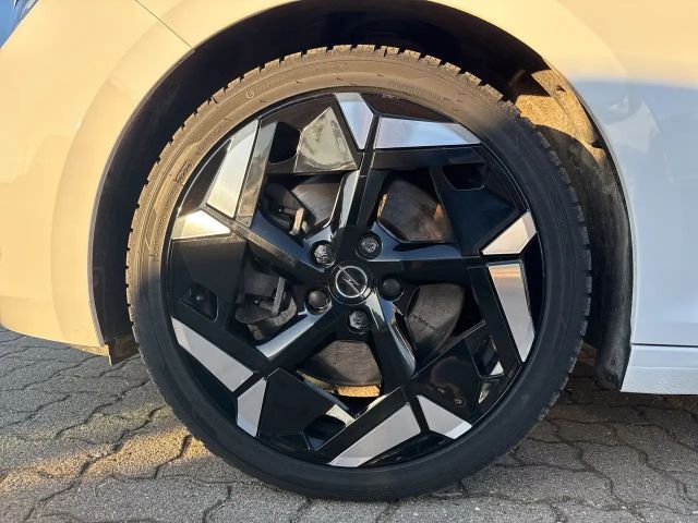 Opel Astra GSe Hybrid Innovation