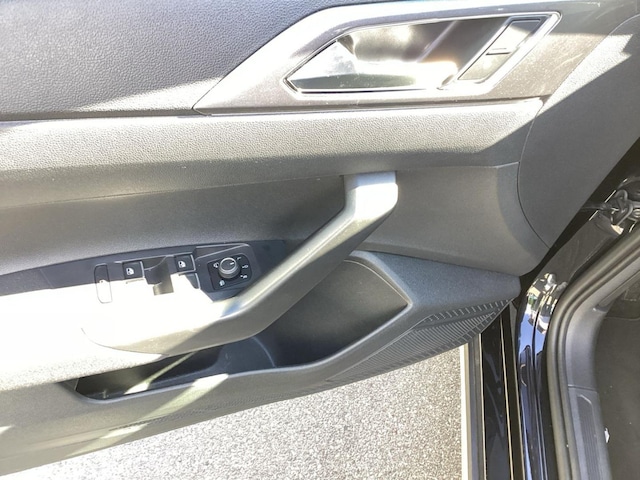 Volkswagen Taigo 1.0 TSI DSG Style