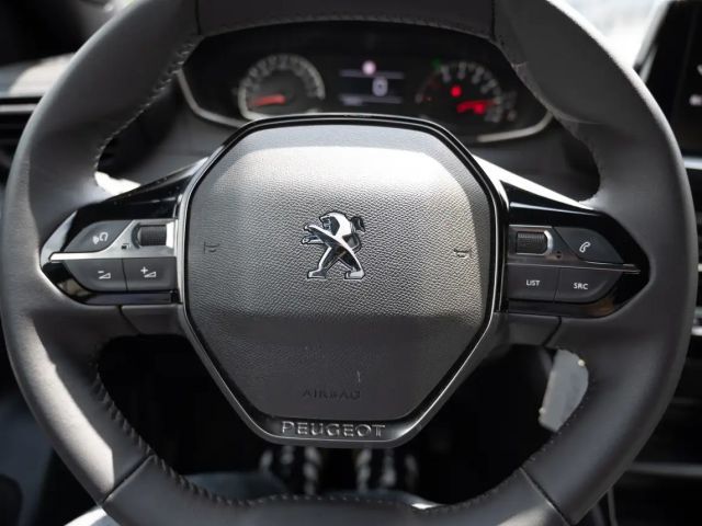 Peugeot 2008 Active Pack PureTech