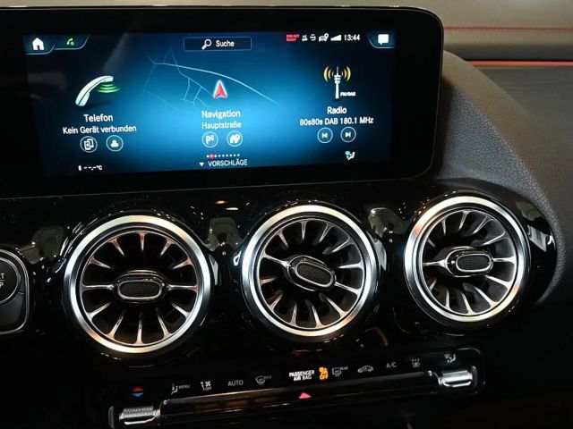 Mercedes-Benz EQA 250 AMG Line