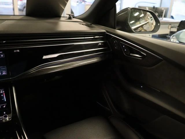 Audi SQ8 4.0 TFSI Business Quattro