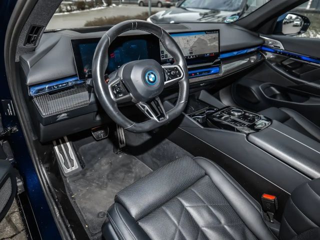 BMW i5 M-Sport Sedan eDrive40
