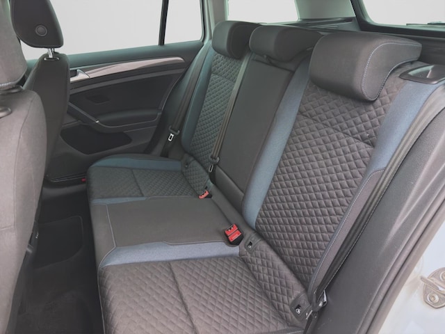 Volkswagen Golf 1.0 TSI IQ.Drive Variant