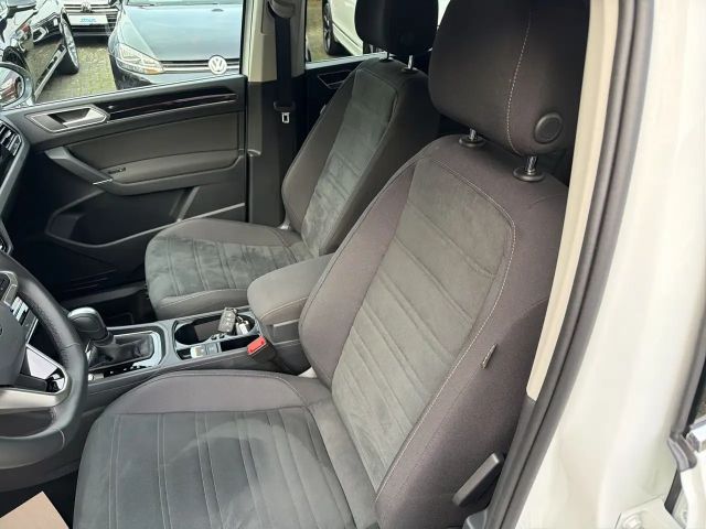 Volkswagen Touran DSG Highline