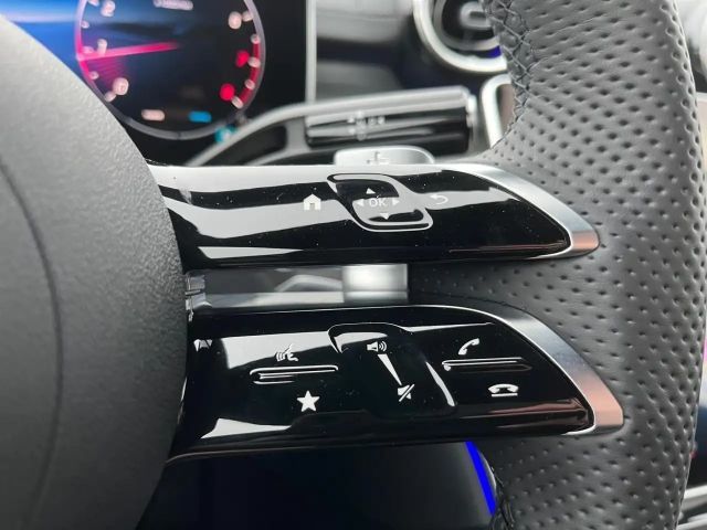 Mercedes-Benz C 180 AMG Line Sedan