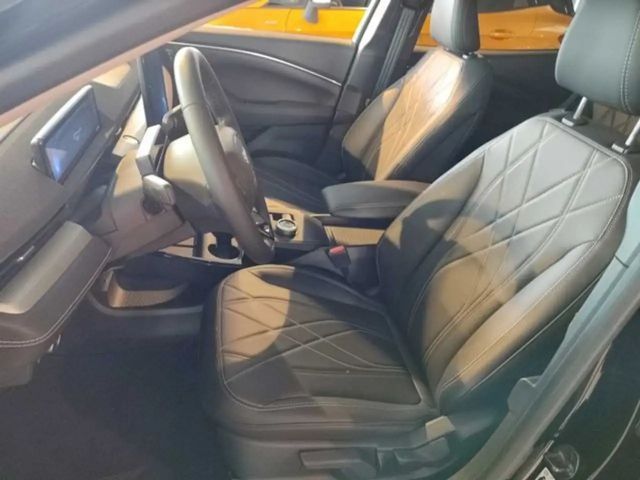 Ford Mustang Mach-E NAVI Klimaaut LED SHZ LRH Digitales Cockpit Sounds