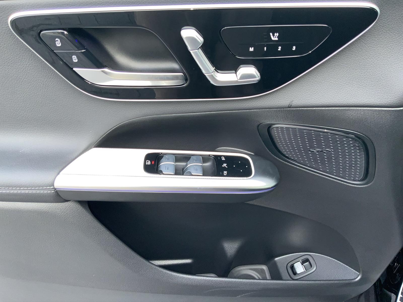 Mercedes-Benz GLC 300 4MATIC AMG Line GLC 300 d