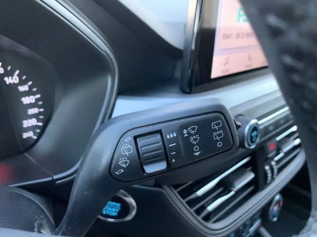 Ford Focus Active EcoBoost Wagon