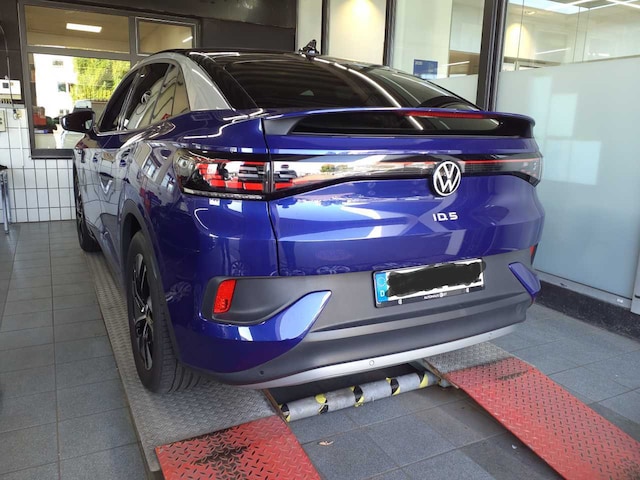 Volkswagen ID.5 IQ.Drive Plus Pro