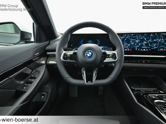 BMW 530 530e Sedan xDrive