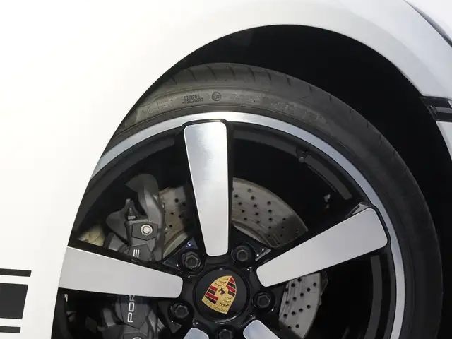 Porsche 911 992 Carrera Coupé