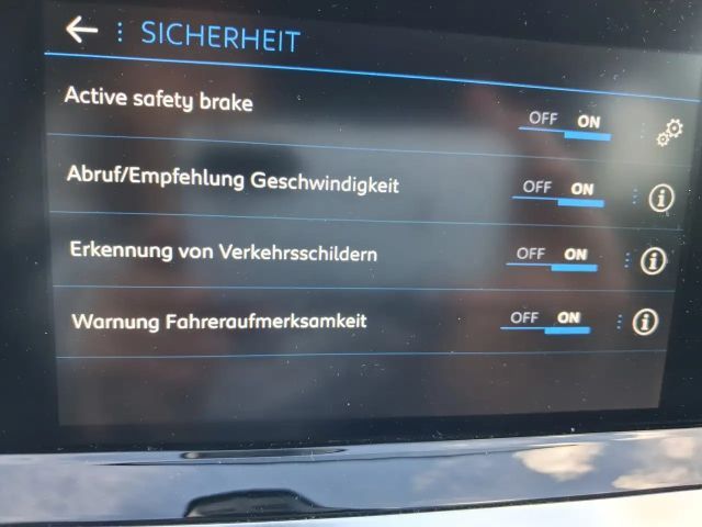 Peugeot 208 Active Pack