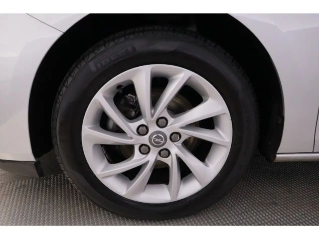 Opel Astra 1.5 Turbo Business Edition