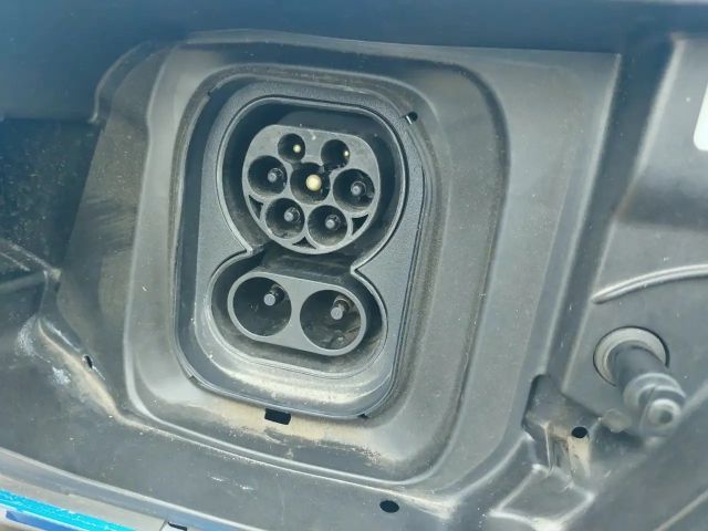 Peugeot E-2008 GT-Line