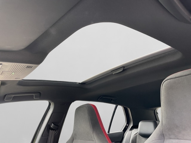 Volkswagen Golf 2.0 TSI DSG Golf VIII