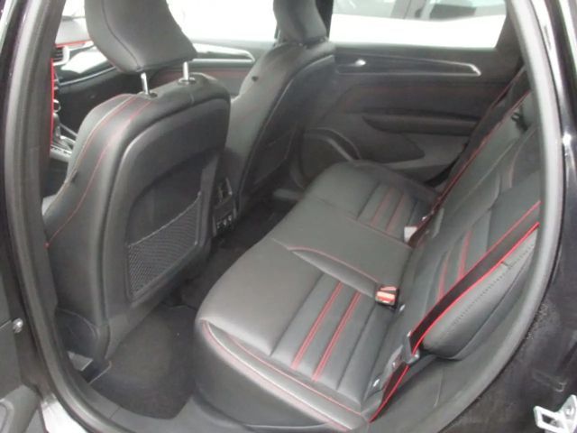 Renault Arkana EDC Hybrid RS