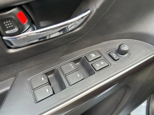 Suzuki S-Cross Hybrid