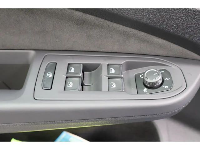 Volkswagen Golf 1.5 TSI Golf VIII