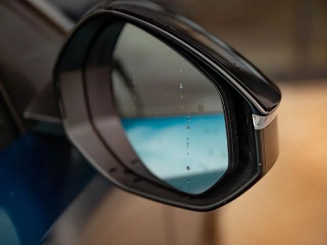 Peugeot 3008 MHEV I 136 PK AT I Pano dak I 360° Camera I Nav...