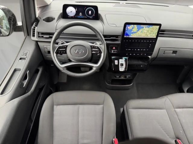 Hyundai Staria Trend