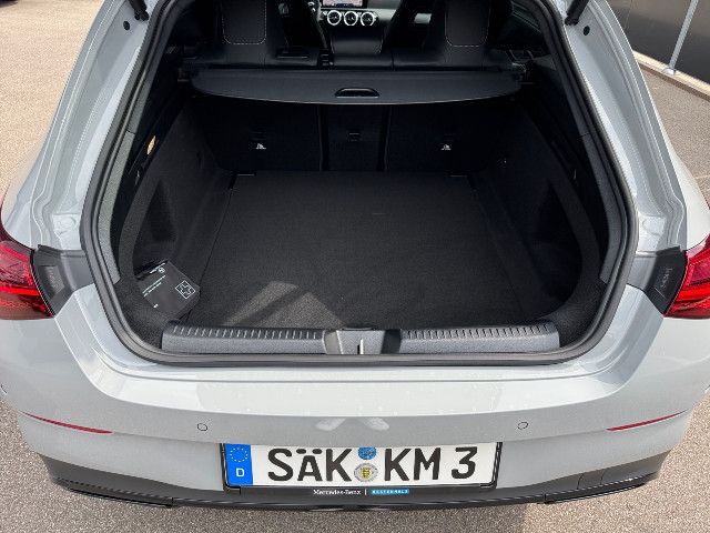 Mercedes-Benz CLA 200 Shooting Brake