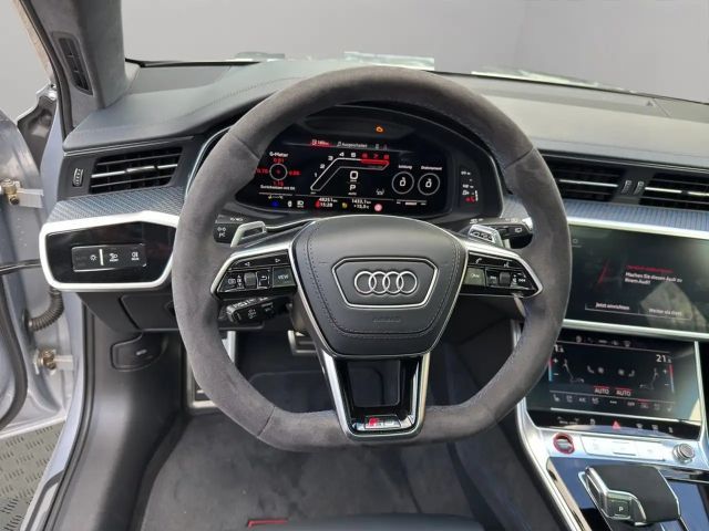 Audi RS6 Avant Performance Quattro