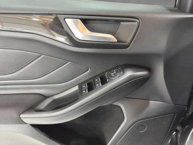 Ford Focus ST Line Wagon