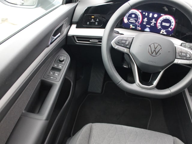 Volkswagen Golf 1.5 TSI DSG Golf VIII Life
