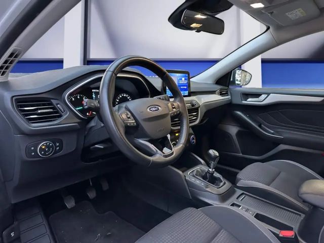 Ford Focus Cool & Connect Wagon