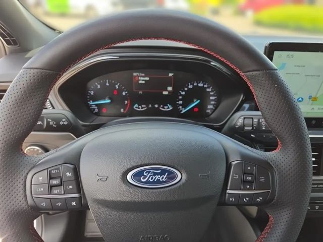 Ford Focus EcoBoost ST Line Wagon