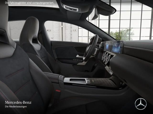 Mercedes-Benz CLA 200 AMG Line