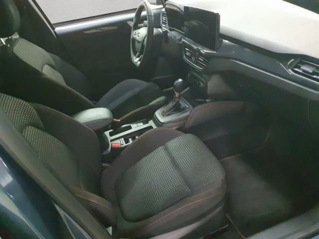 Ford Focus EcoBoost ST Line Wagon