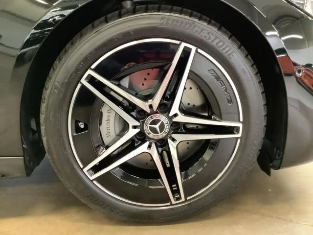 Mercedes-Benz C 180 AMG Line Sedan